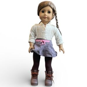 American Girl Doll Truly Me Brown Hair and Brown Eyes Pierced Ears with Earrings